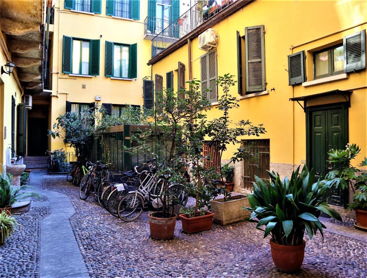 - La Casa Delle Meraviglie -navigli Edition- * Milan